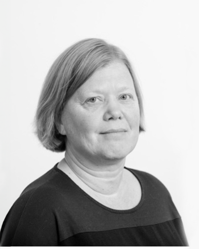 En person med kort hår