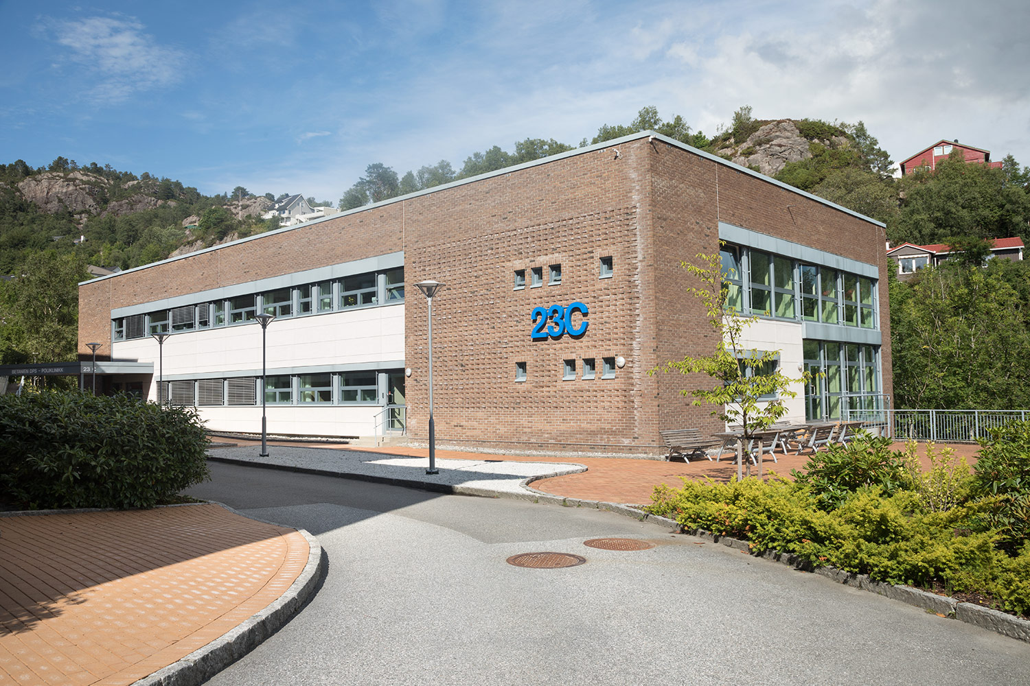 Den allmennpsykiatriske poliklinikken ved Betanien DPS holder til i Vestlundveien 23C. Foto: Nils Olav Mevatne.